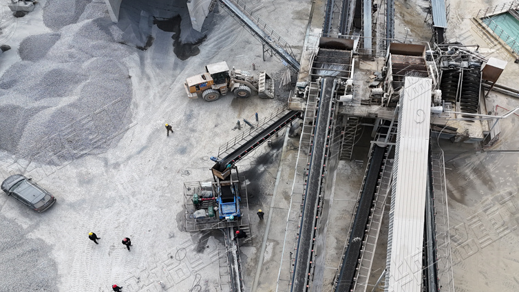 四川眉山1080液壓對(duì)輥機(jī)瓜米石生產(chǎn)線